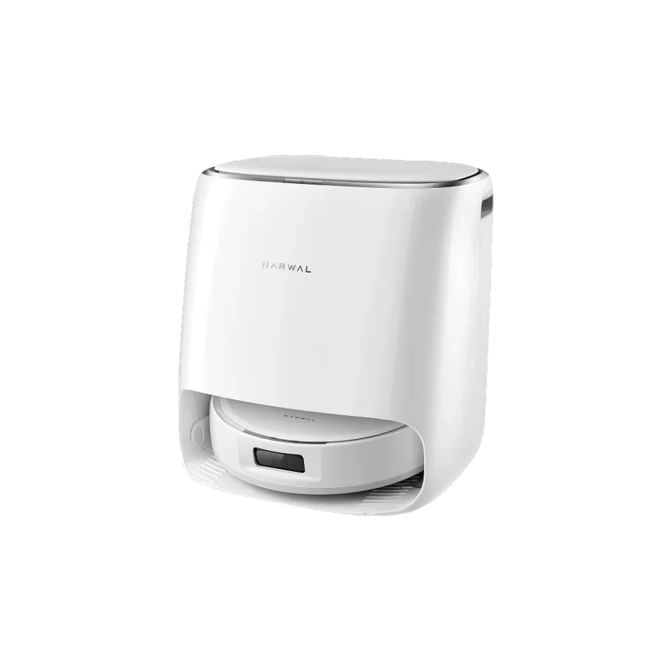 Narwal Freo Pro robot vacuum and mop — Product photo