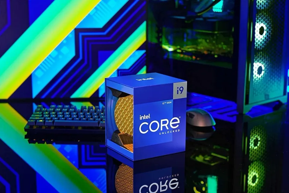 Intel Core i9-12900K processor — Product photo